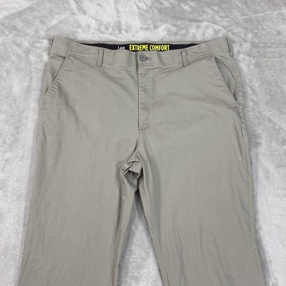 Lee Pants Mens 44x32 Extreme Comfort Gray Chino Office Casual Stretch Straight - Picture 5 of 15